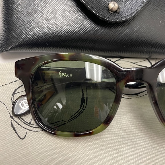 Peace Camouflage Sunglasses